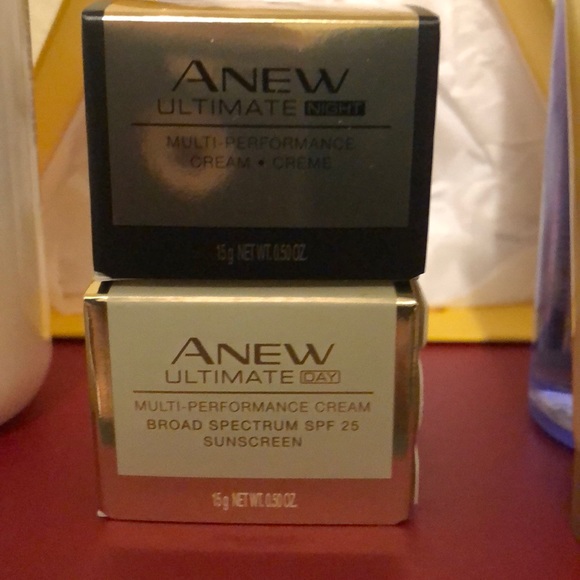 Avon - Picture 2 of 4